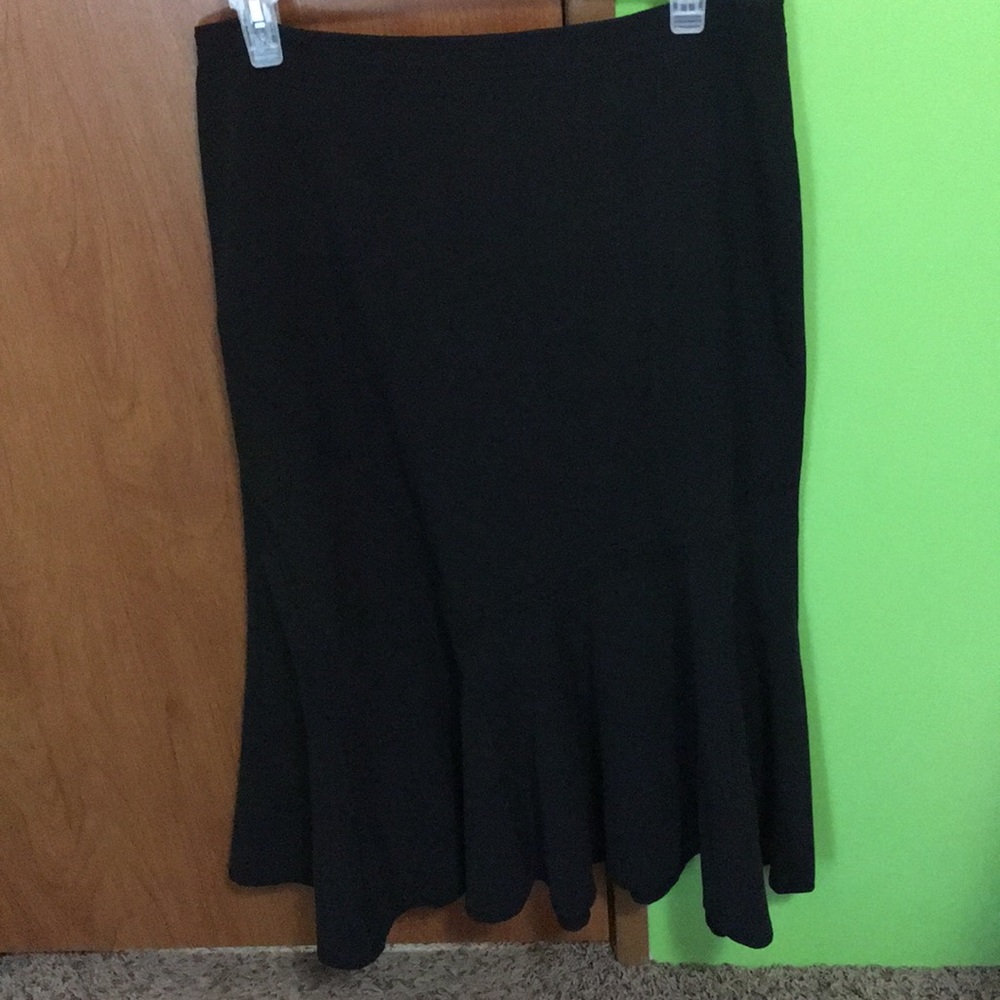 Black skirt